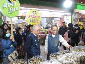 亞洲首艘綠能渡輪啟用 陳菊：提供舒適交通接駁