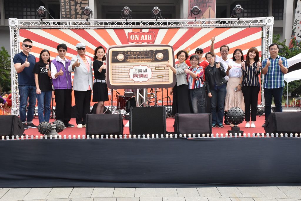 IESF世界電競賽閉幕  許立明頒獎肯定選手卓越表現