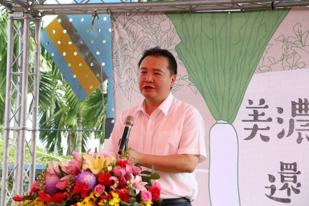 福證50對佳偶浪漫成婚 許立明祝福新人永結同心、早生貴子