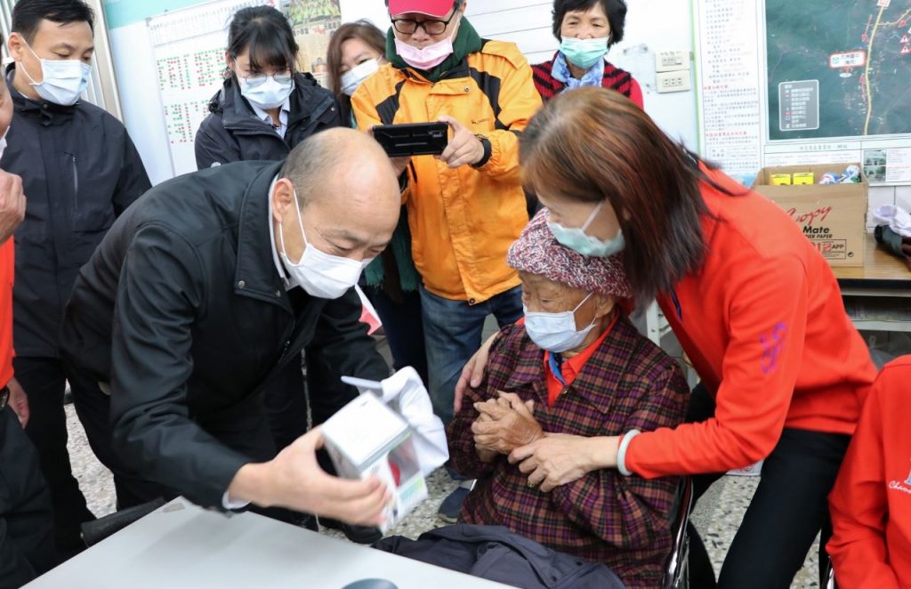 召開防疫會議 韓國瑜：大中小型活動將停止、延期