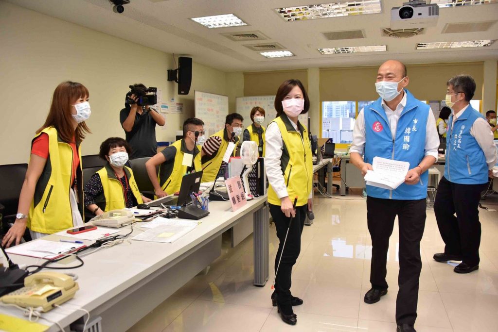強化防疫應變  韓國瑜視察三鐵共構
