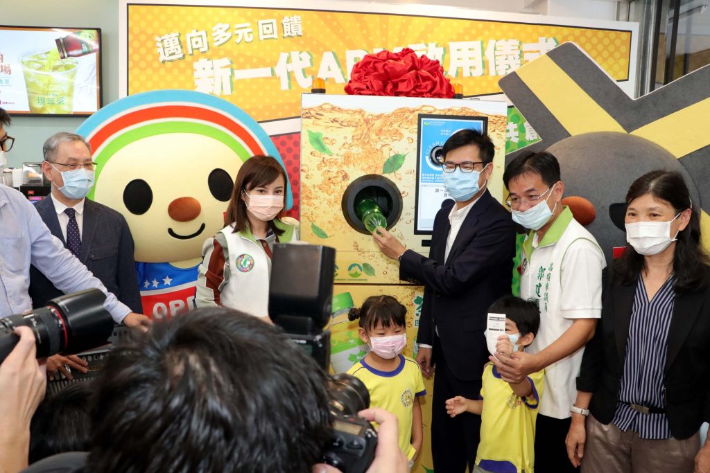 補繳汽機車燃料費期限至10月31日止