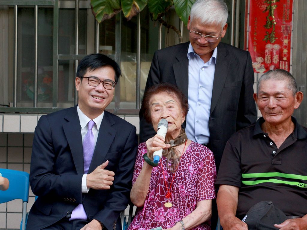 前金社宅首創24小時托育服務  陳其邁：老幼共托 青年放心打拚