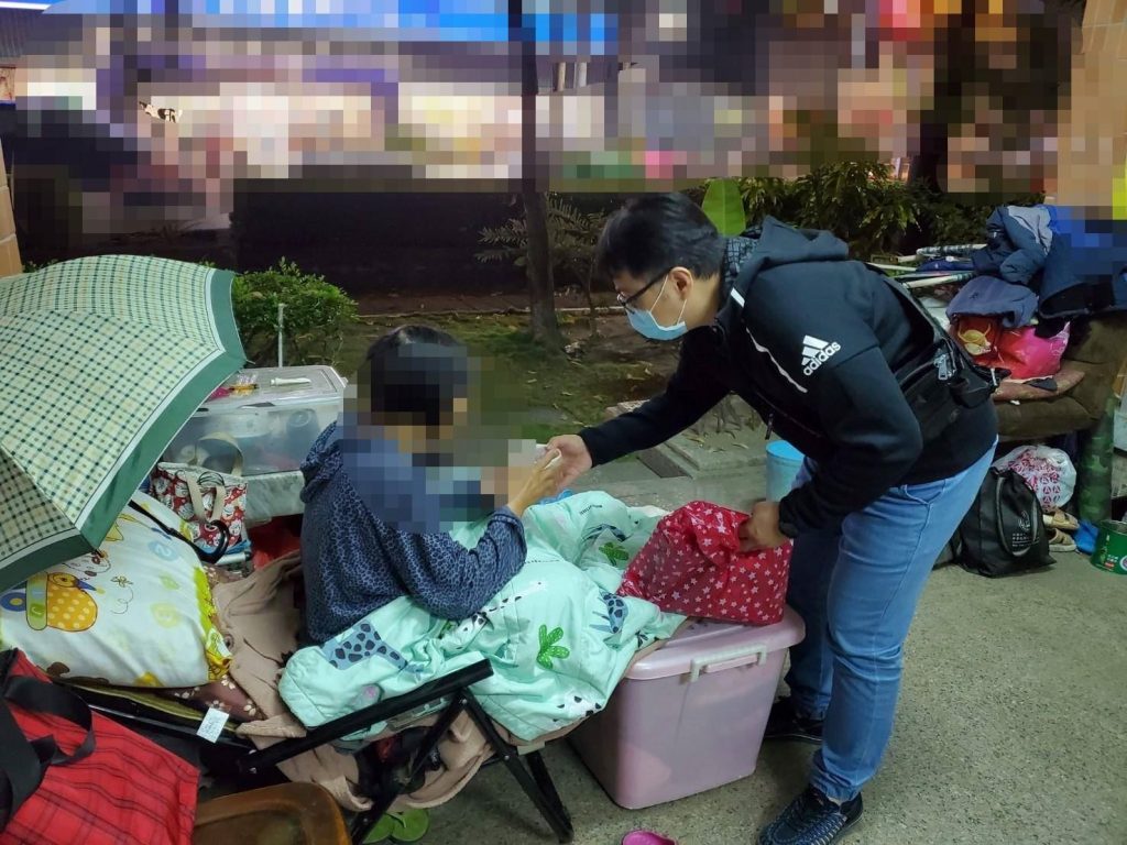 輕軌大南環段．五權國小參訪輕軌車站及列車