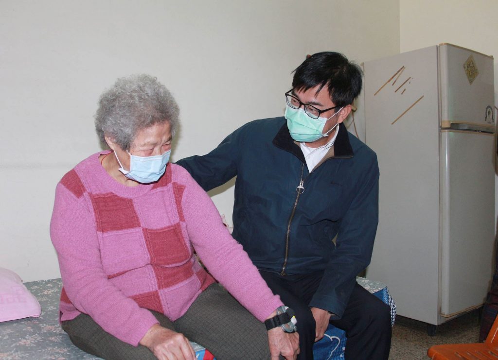 高市開辦孕婦產檢交通補助 陳其邁：挹注資源照顧辛苦的媽媽