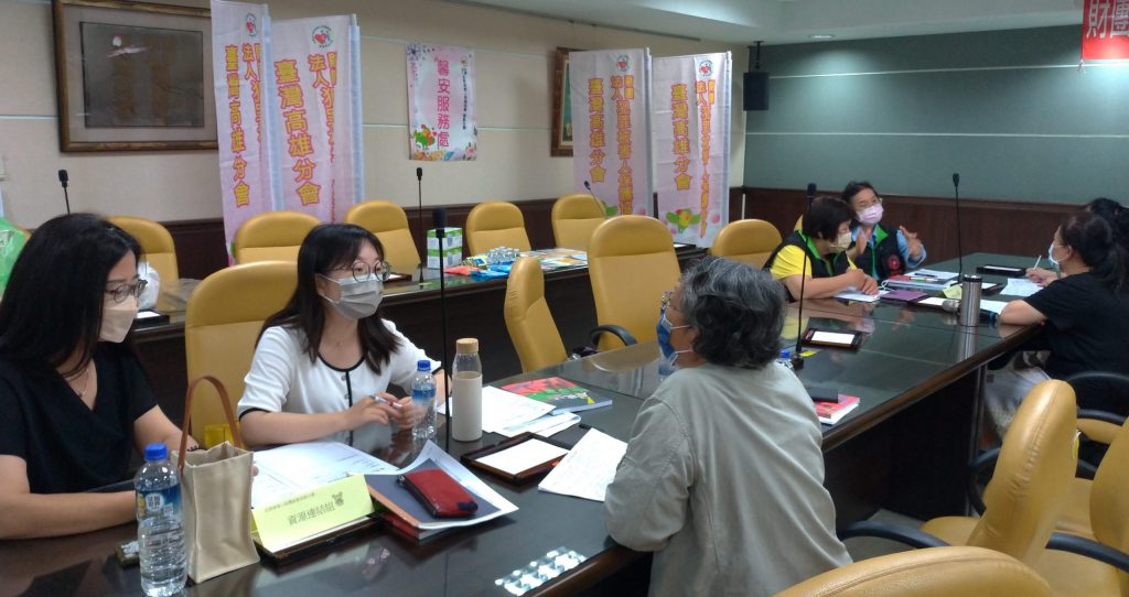 高雄市萬安45號演習警報響起 民眾人車疏散避難