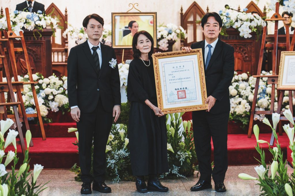 行人路權被侵害 高雄市的騎樓亂象叢生