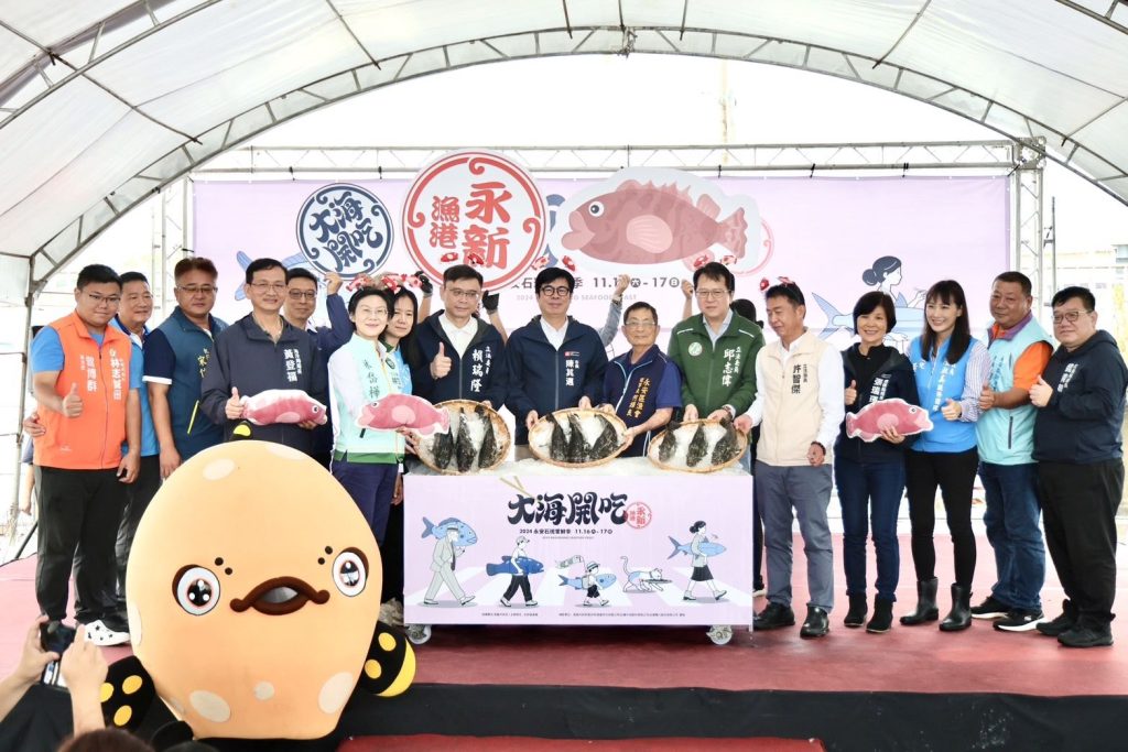 守護學童與行人通行安全 高市府邀親子網紅宣導校園周邊路口停讓