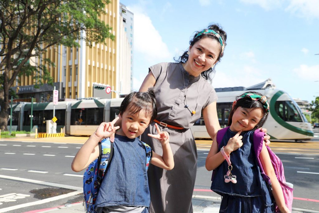 美濃戶政所攜手新住民到「多多鳥濕地學校」 體驗自然與美學
