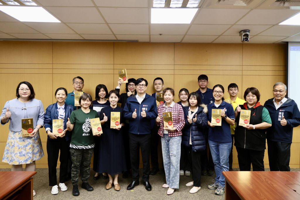 2025高雄跨年晚會啟航 主持人「漢珠」搭配台灣英雄現身記者會 六金卡司外掛韓巨星嗨爆全台