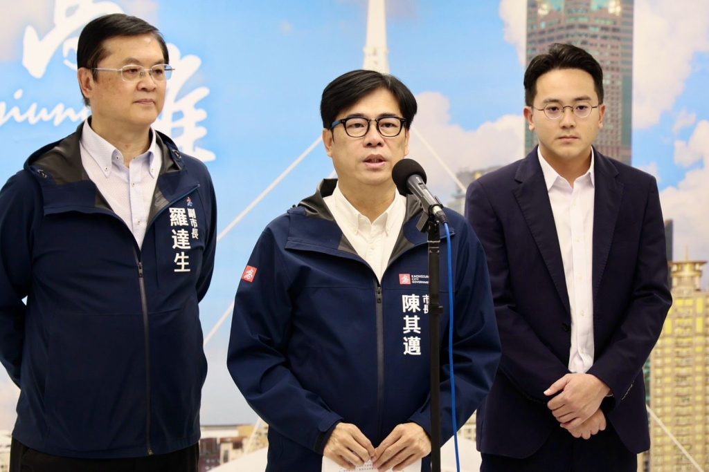 中華職棒36年開季團圓大辦桌 陳其邁：期許台鋼雄鷹奪得佳績 高雄雄勇