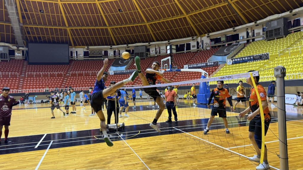 高雄蓮池潭天空之城樹景 5月中走入歷史