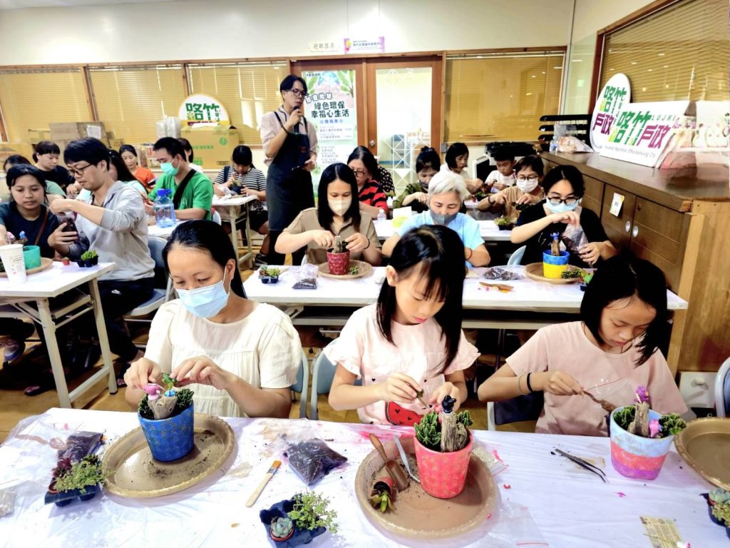 高市阿蓮國中傀儡戲社制霸全國 奪特優10連霸