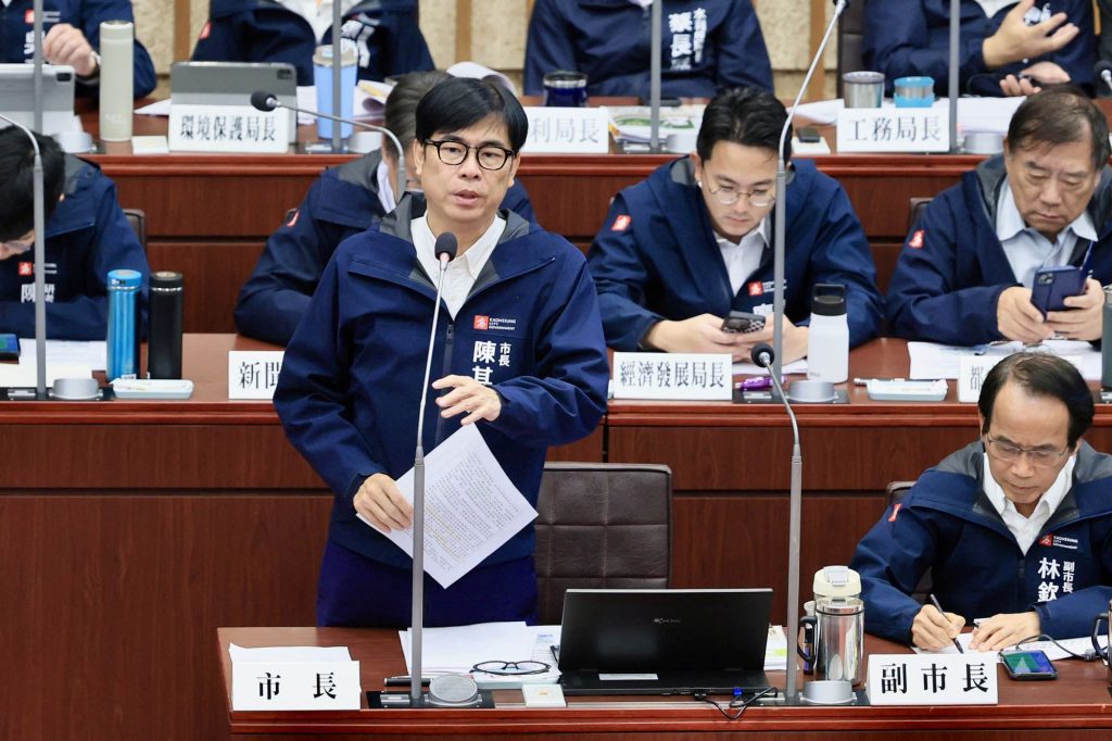 「在彩繪中旅行」 輕軌沿線社區 彩繪成果發佈會熱鬧登場