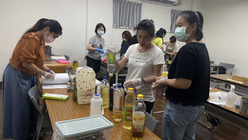 出席遠見雜誌五星市長頒獎 陳其邁：努力撕去標籤 自信勇敢前進