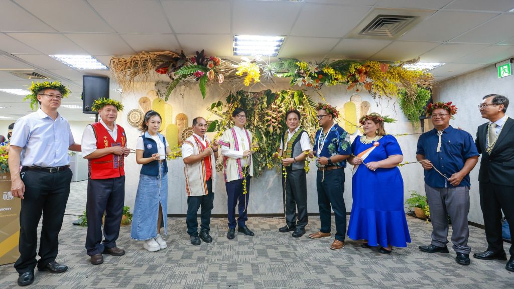 高雄車站共感空間 亮相 6件公共藝術登場