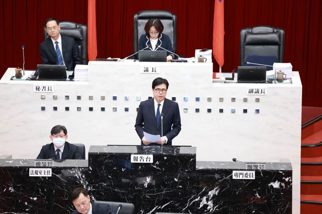 高市府提追加預算 陳其邁：聚焦四大市民優先策略 未增加債務負擔